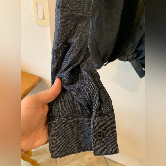 PrAna Ediza tie front chambray button up in Size M - Picture 5 of 7